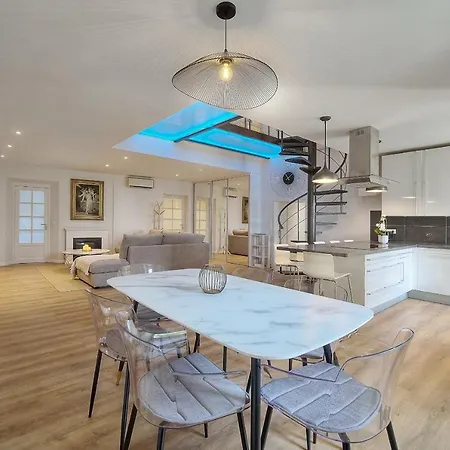 Apartment Elegant Duplex 5 Plages Du Midi A5b03 Cannes